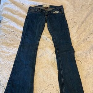 HOLLISTER JEANS!!